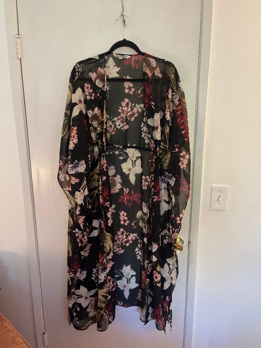 Walter Baker coverup one size